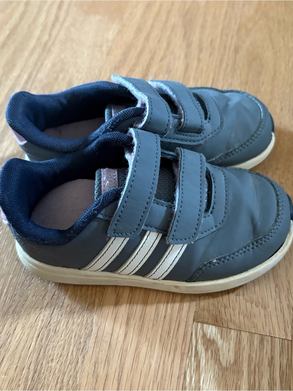 Adidas Gray Blue Purple Hook Loop Closure Sneakers Sz 9 Girls